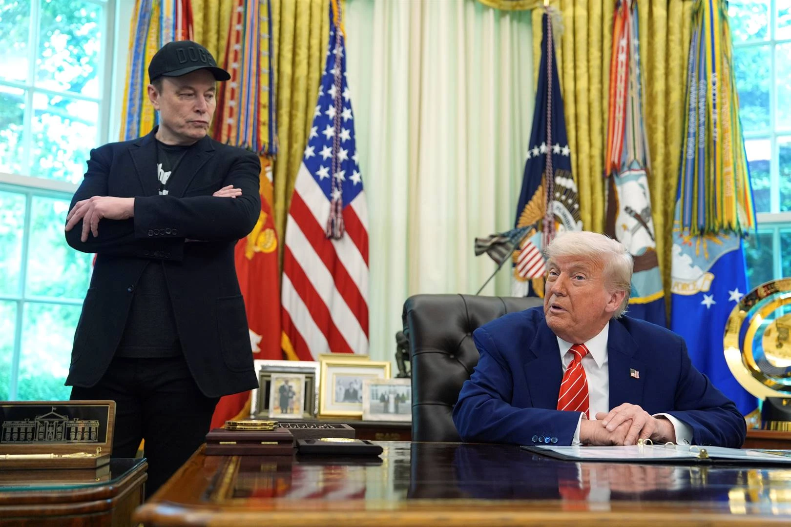 Musk blaas in Trump se nek wat gewildheid betref, wys peiling