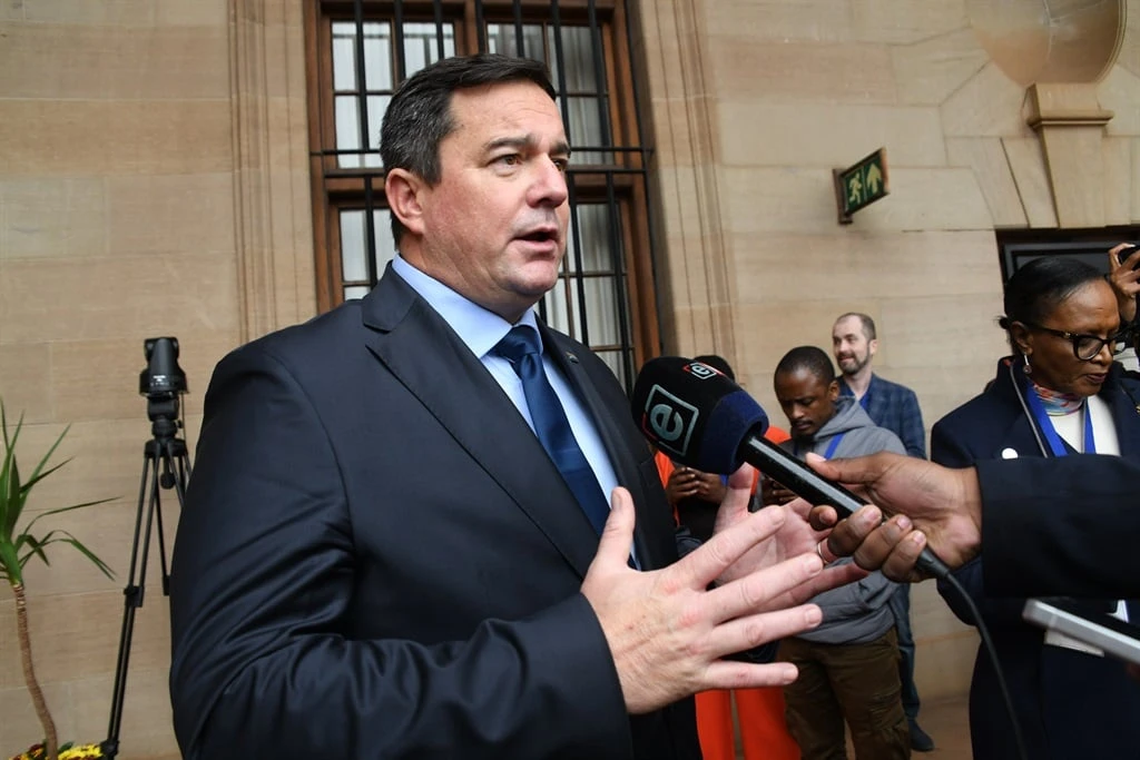 Steenhuisen: ‘Dit gaan baie, baie goed met begroting’