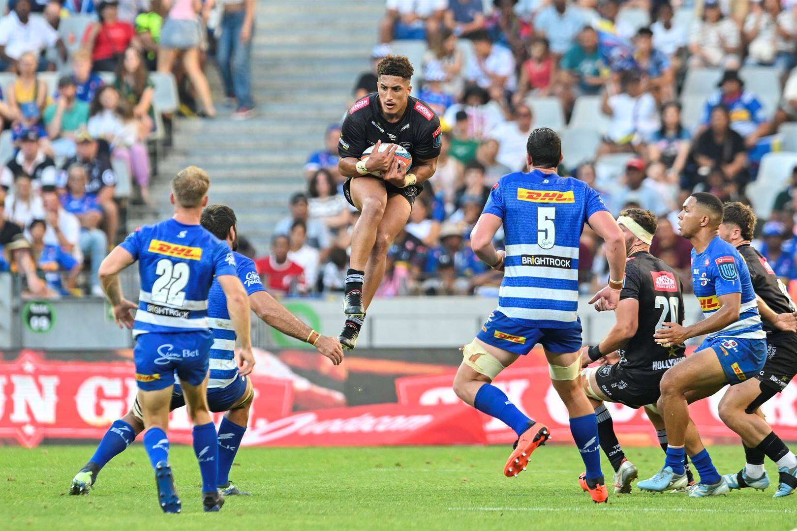 Plumtree: Hooker se geel kaart was Haaie se doodskoot