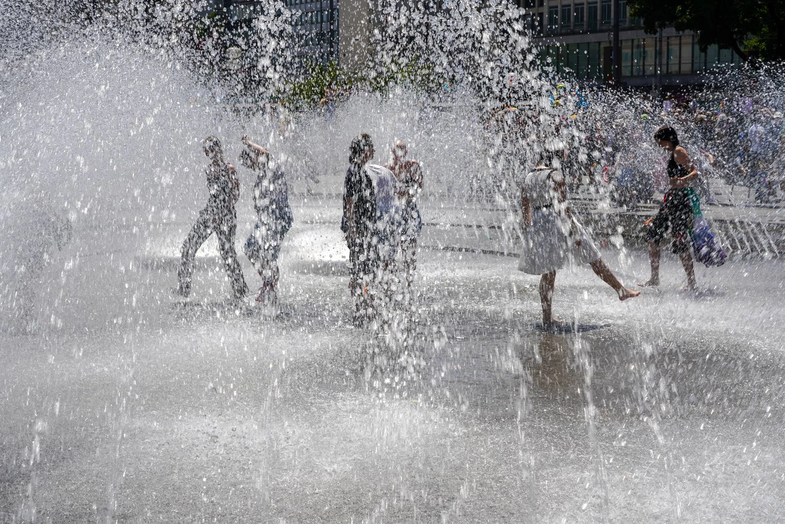 Hittegolf tref Europa met kwik wat tot 44 °C styg