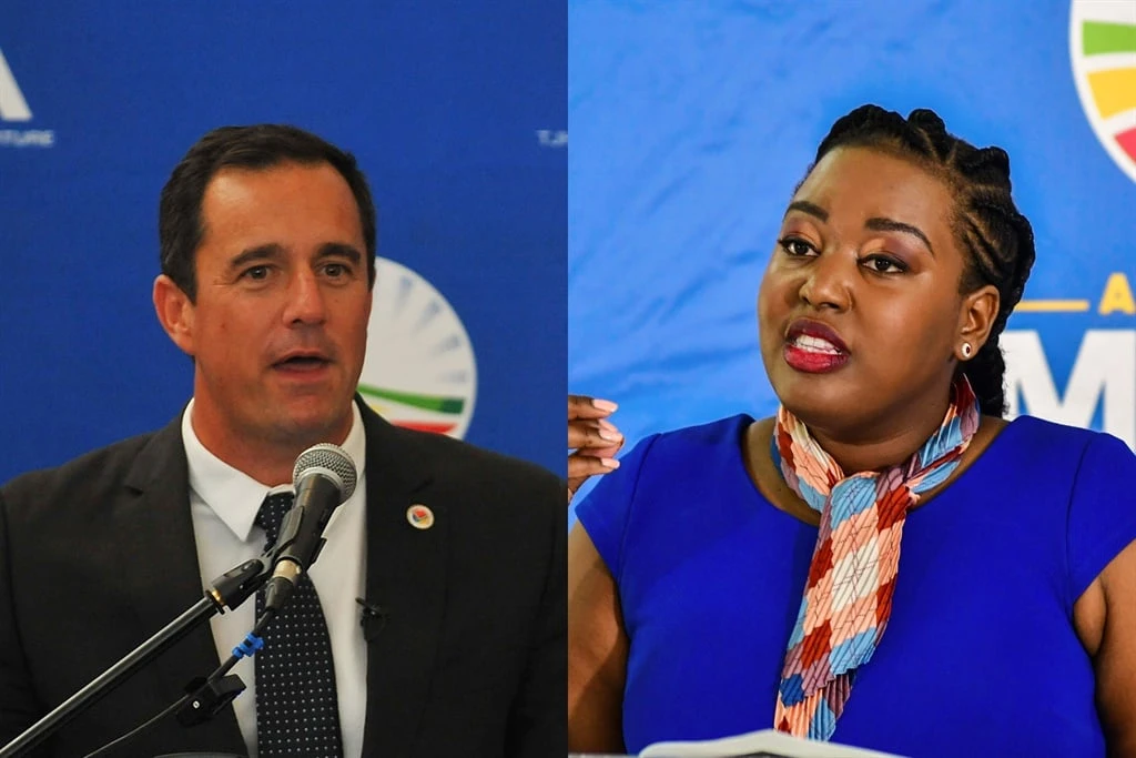 Steenhuisen and Ntuli both want to reach the Union Buildings, but differ on the route