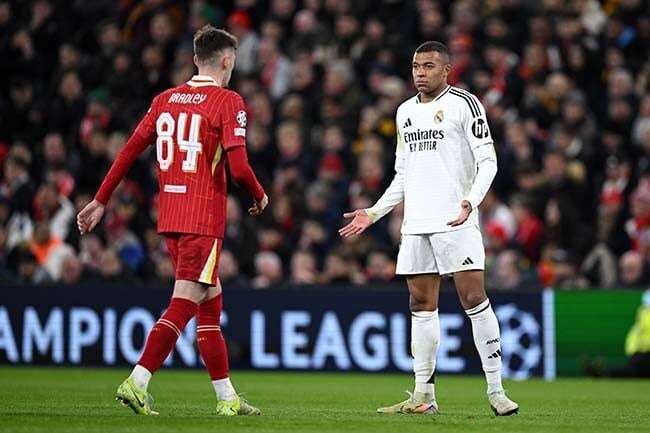 LIVE | English Premiership: Liverpool v Manchester City