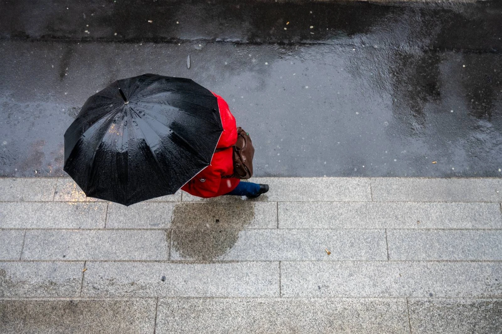 Gure weer, onstuimige see op pad vir Wes- en Noord-Kaap