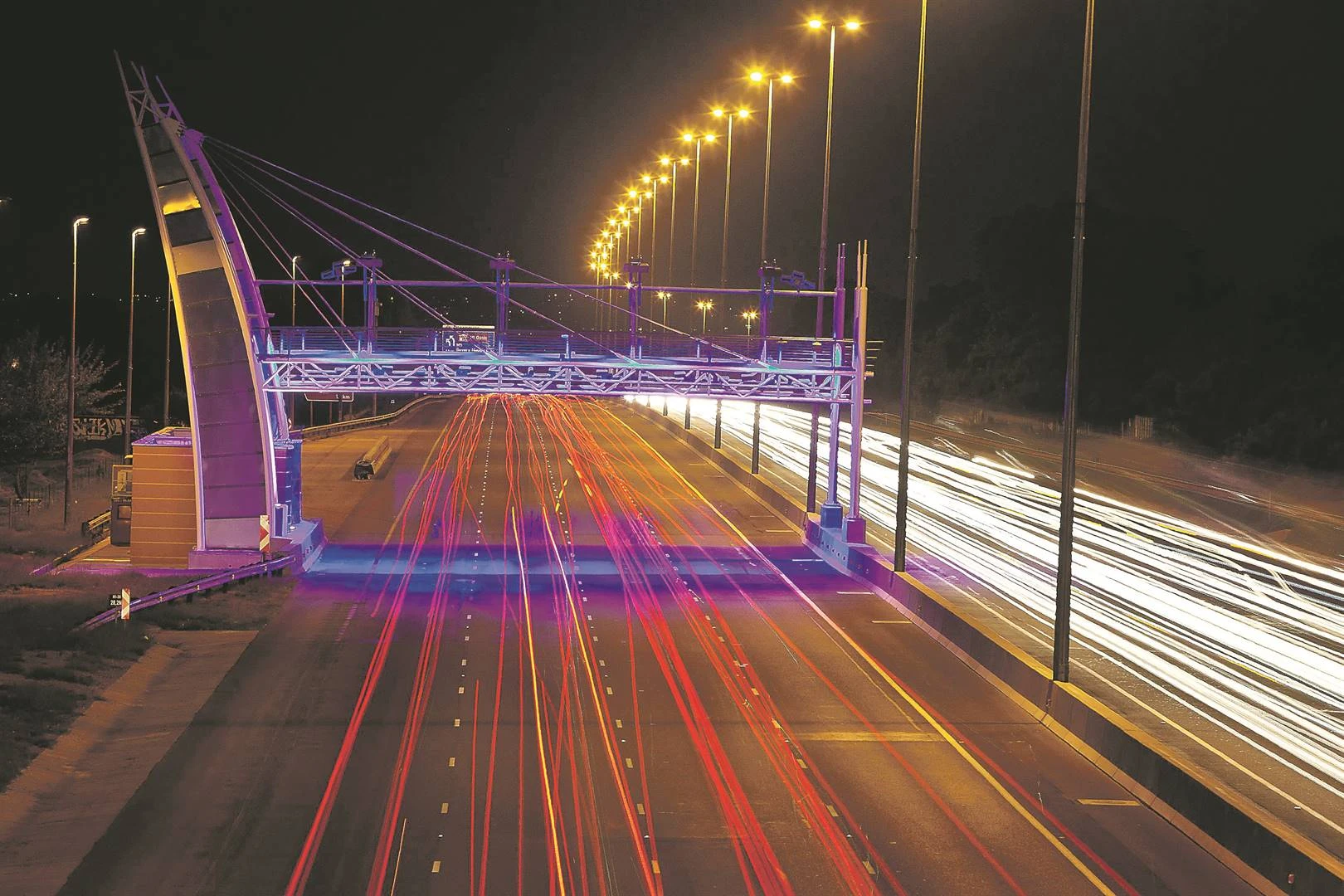 E-tolls: A return trip from Sandton to Pretoria could soon cost R4 000 in fines