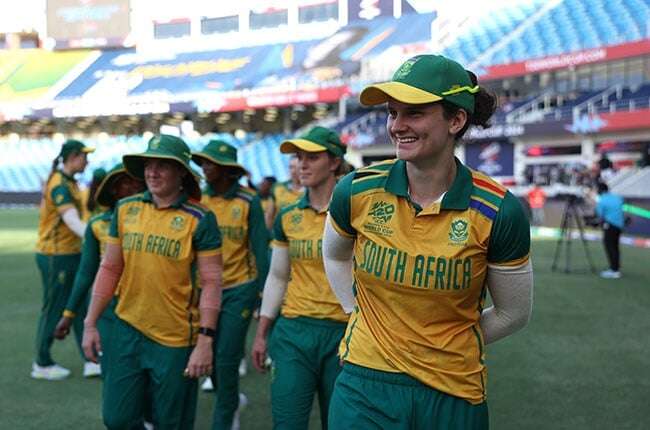 LIVE | Women's T20 World Cup final - Proteas v New Zealand