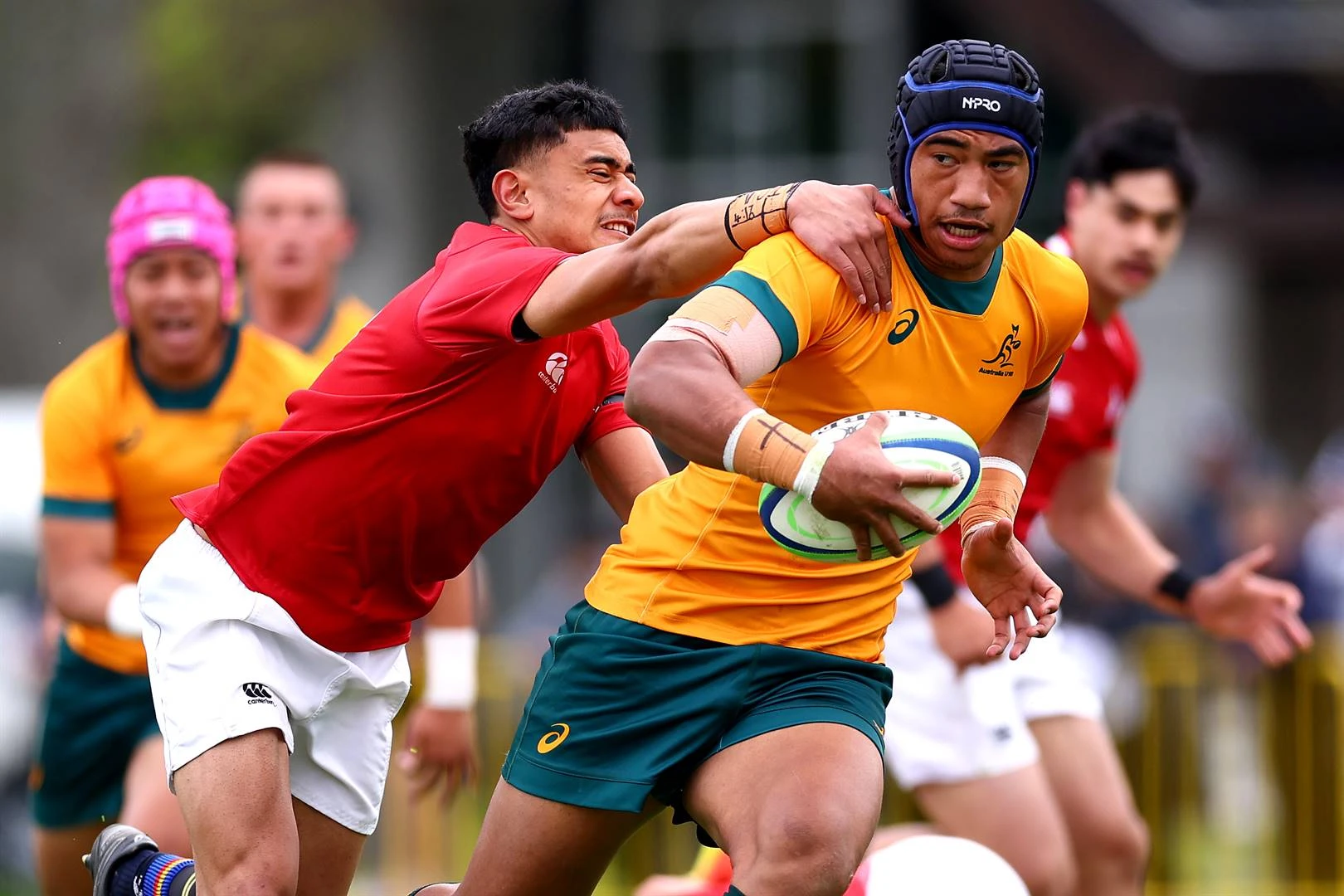 Aussies maak rug styf teen Franse klubs ‘wat op jong spelers jag maak’