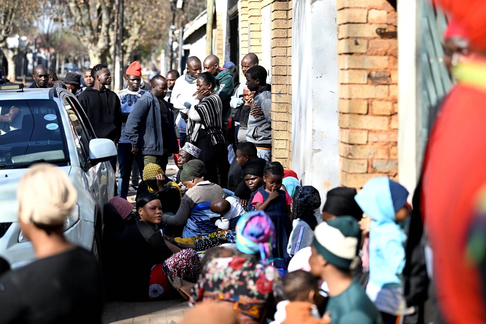 Mayfair-brand: 80 immigrante, onwettige crèche in een huis