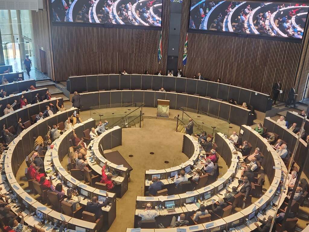 Johannesburg council approves write-off for billions in unauthorised and wasteful expenditure