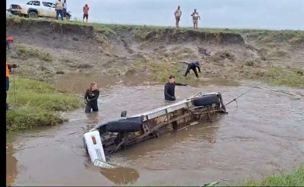 Two 10-year-old boys and 2 toddlers among 8 people found dead in Free State stream