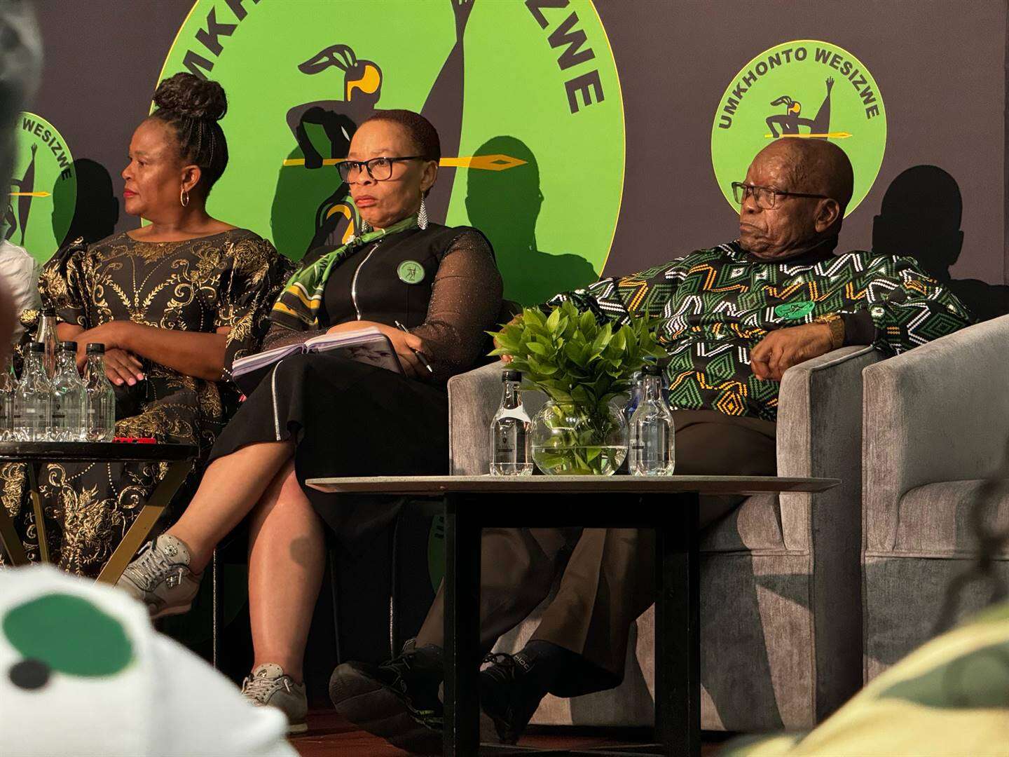 Mkhwebane, Mchunu óók nou in MKP-stal