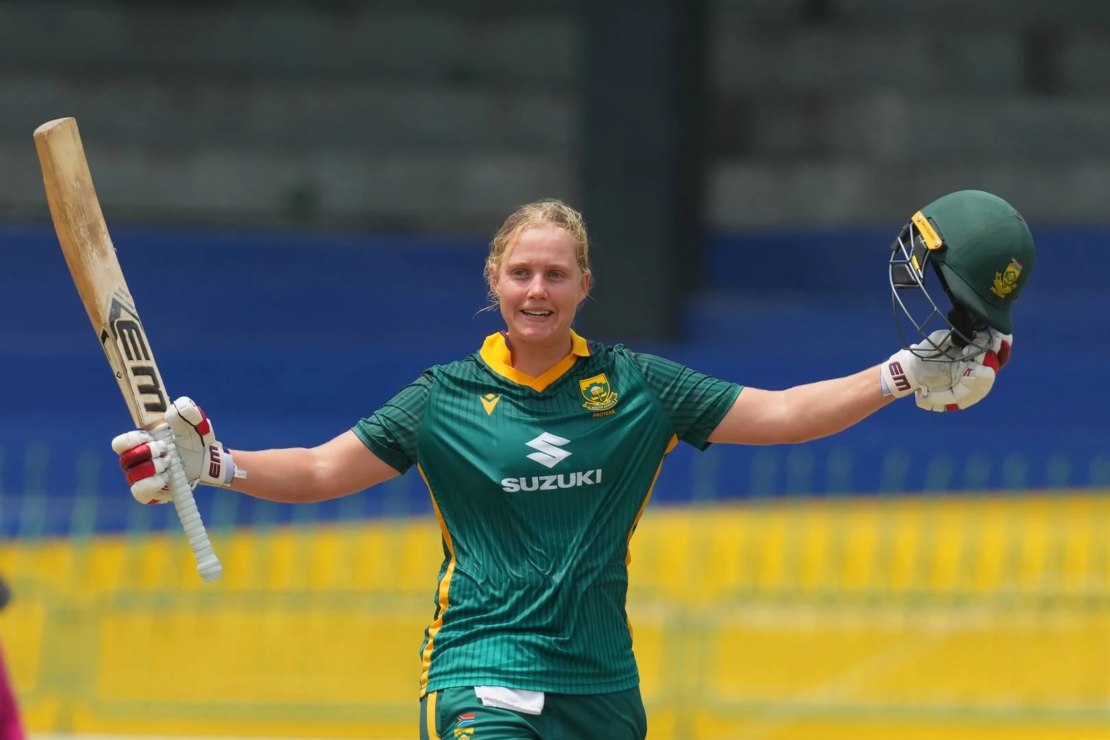 Tryon-driekuns, Dercksen se 100-tal help Proteas om Sri Lanka te sink