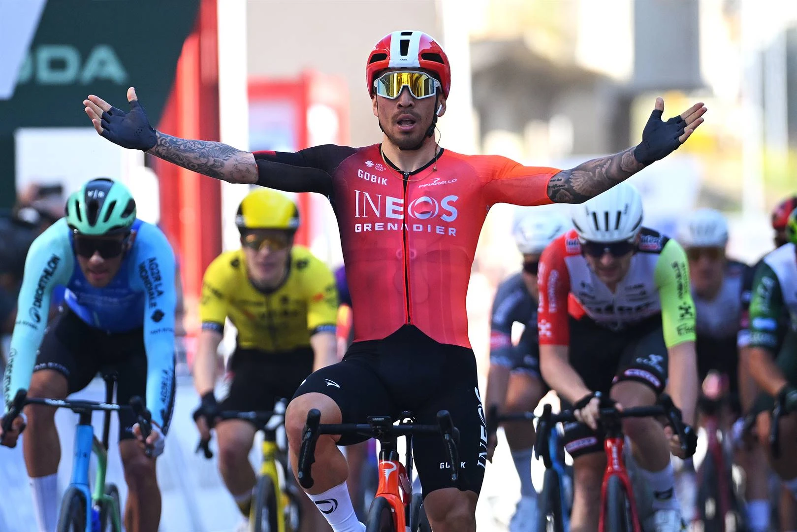 Ewan tree uit, sê fietsry voel nie meer soos sy ‘alles’
