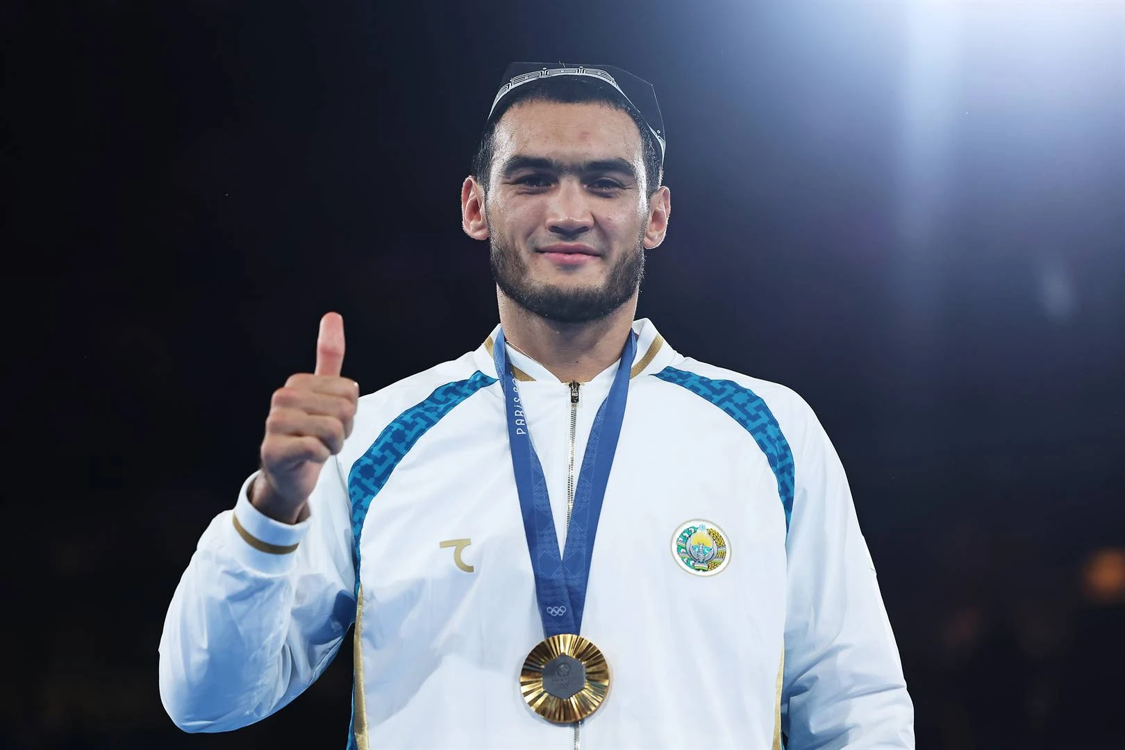 Olimpiese bokskampioen geskors ná hy positief toets vir verbode middel