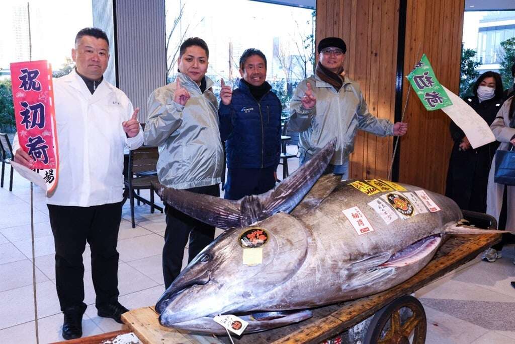 High end of the scales: Buyer splashes out R24m for new year tuna at Tokyo fish market auction