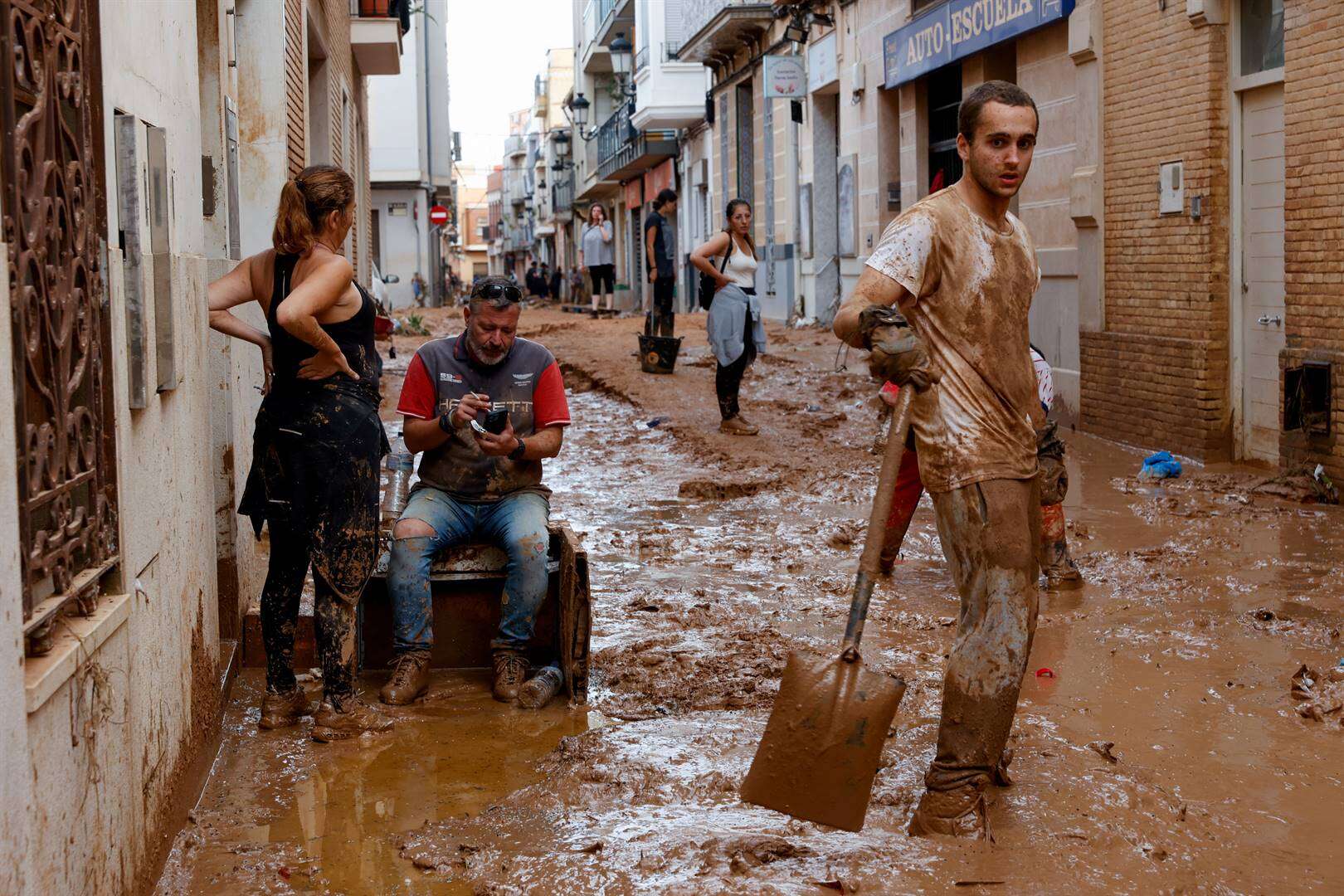 KYK | Spanje: Meer as 200 dood; hoop vervaag vir vermistes