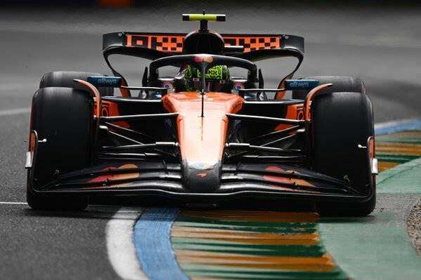 McLaren-duo spring voor weg in Australiese Grand Prix