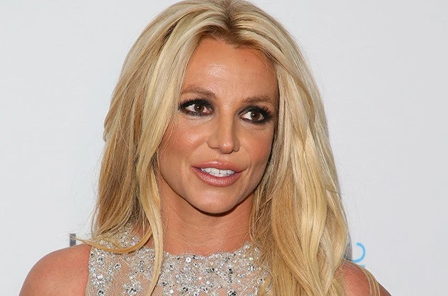 Britney Spears pleads with judge to end 'abusive conservatorship'