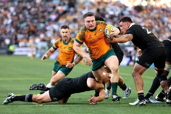 2 Wallabies vrygestel vir Reds se toerwedstryd teen Leeus