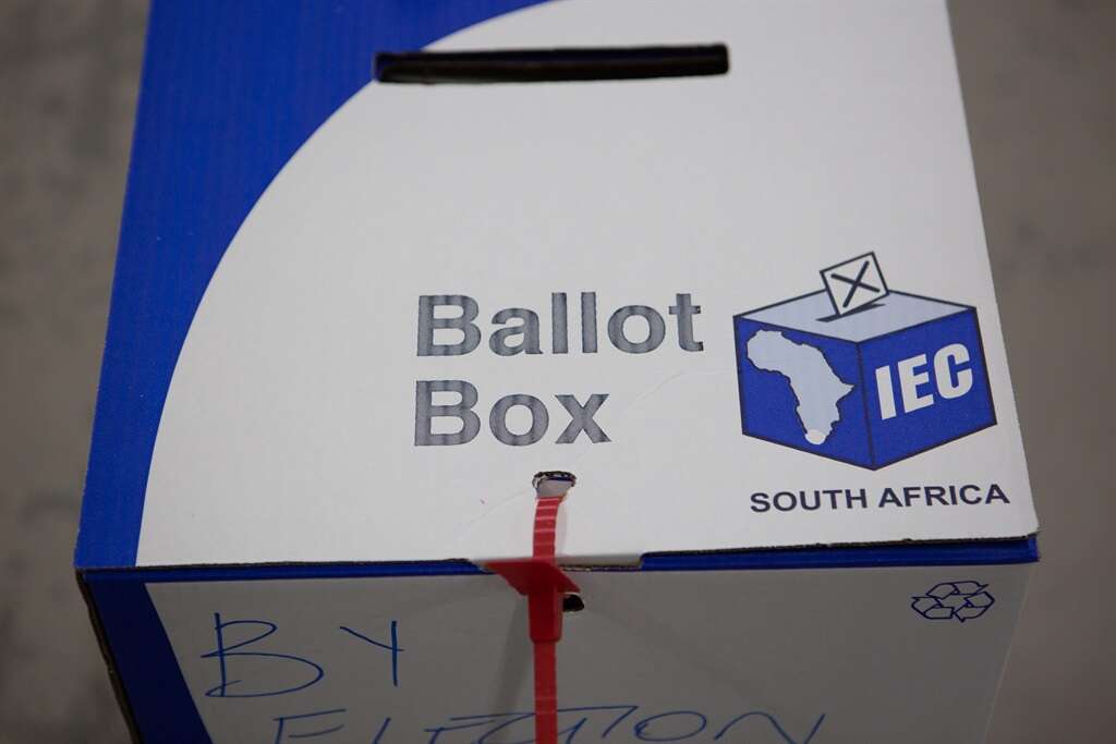 Alert Limpopo residents chase IEC official transporting special ballot boxes without police escort