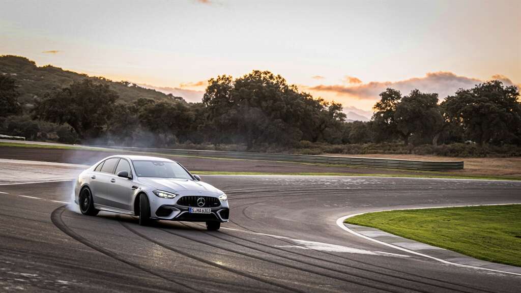 DRIVEN | No V8 in Mercedes-AMG C63 S E Performance? It doesn't matter with its 500kW 2.0-litre engine