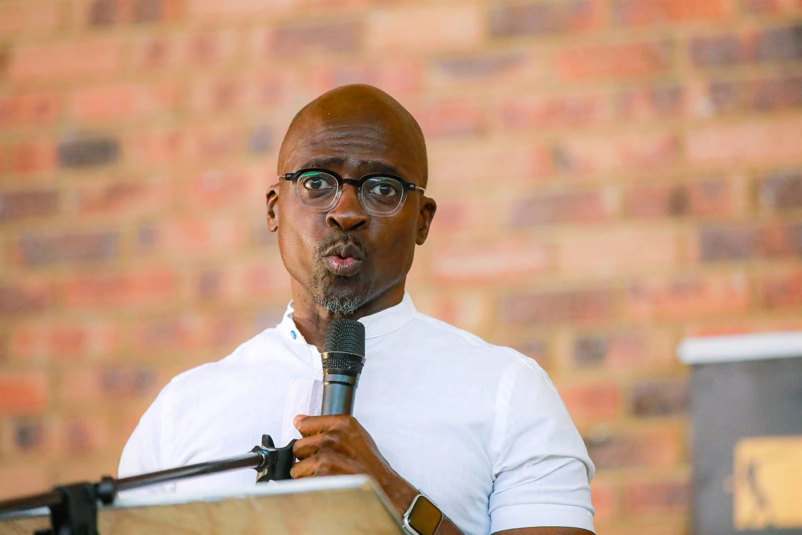 Sappige Gigaba-saak uit die hof gegooi: ‘9 j. te laat’