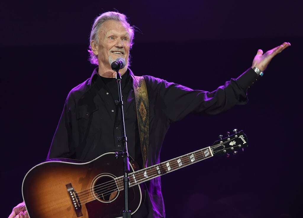 Country star, actor Kris Kristofferson dead at 88