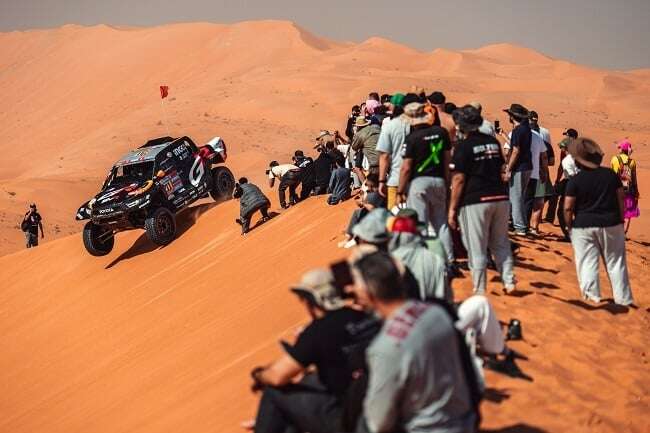 Lategan loses time to rivals on Dakar’s penultimate stage