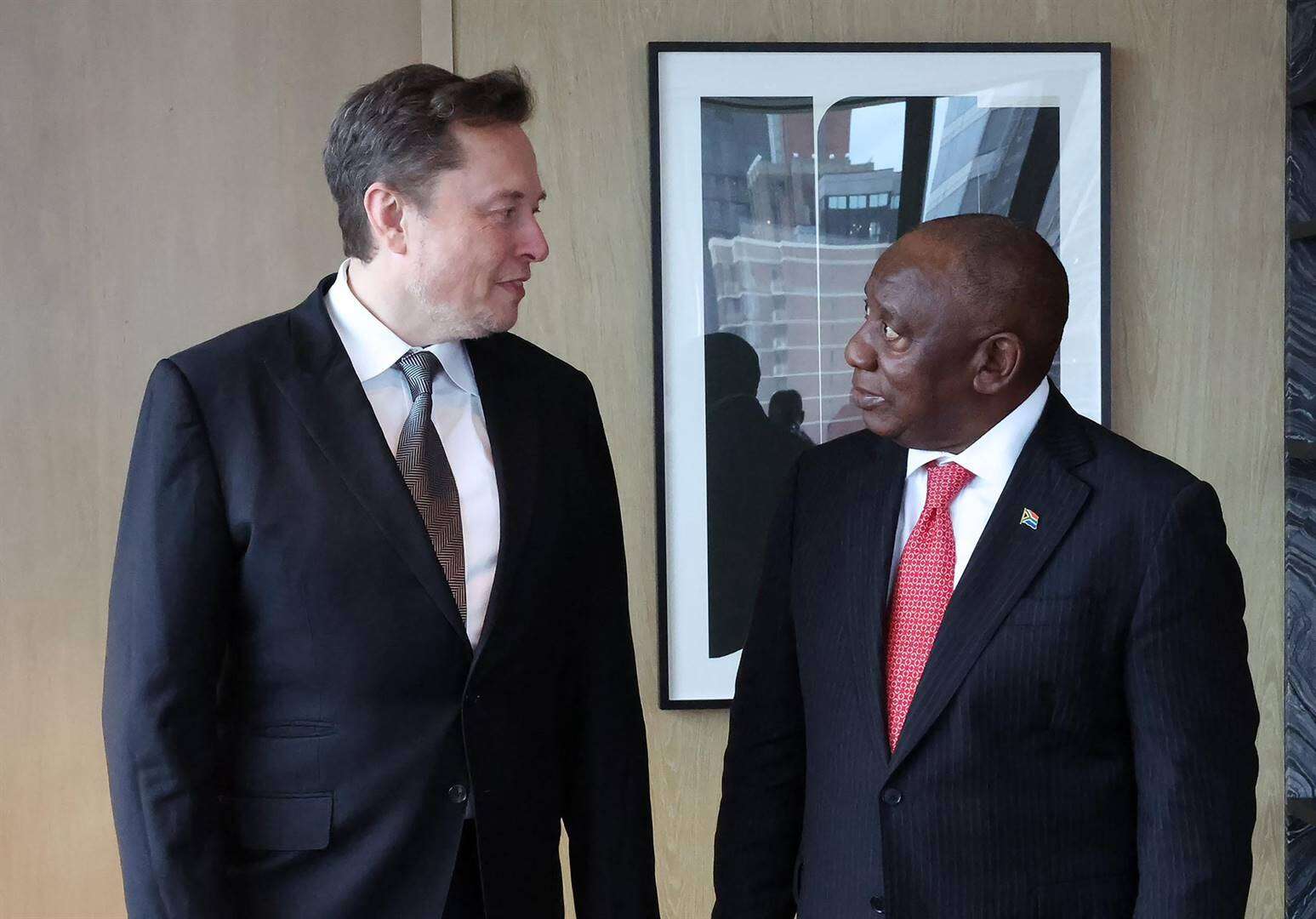 Elon kry eers jawoord by Trump voor hy Ramaphosa bel – Errol