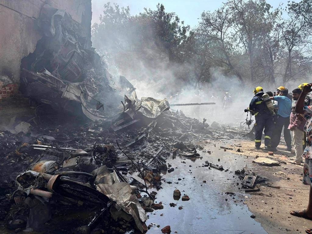 ‘Brandstof­skakelaars af’ voordat Air India-vliegtuig neerstort