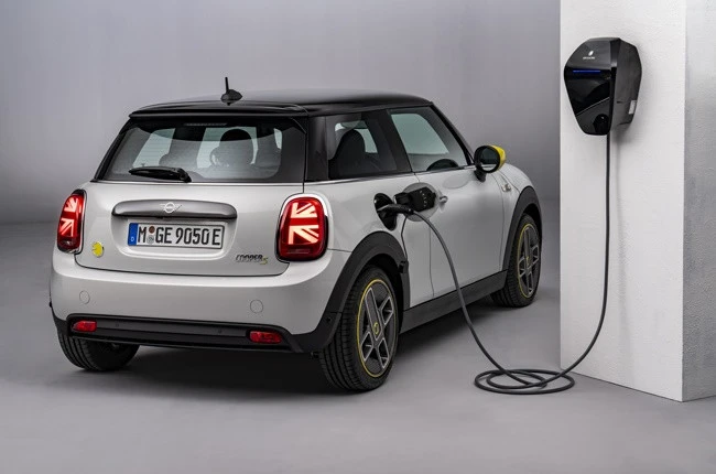 Cheaper than petrol - Here's how much it costs to charge an electric vehicle in SA