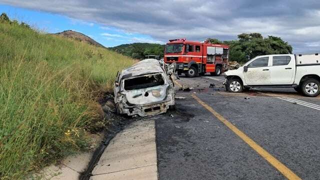 Four burnt beyond recognition in multi-vehicle crash near Mbombela