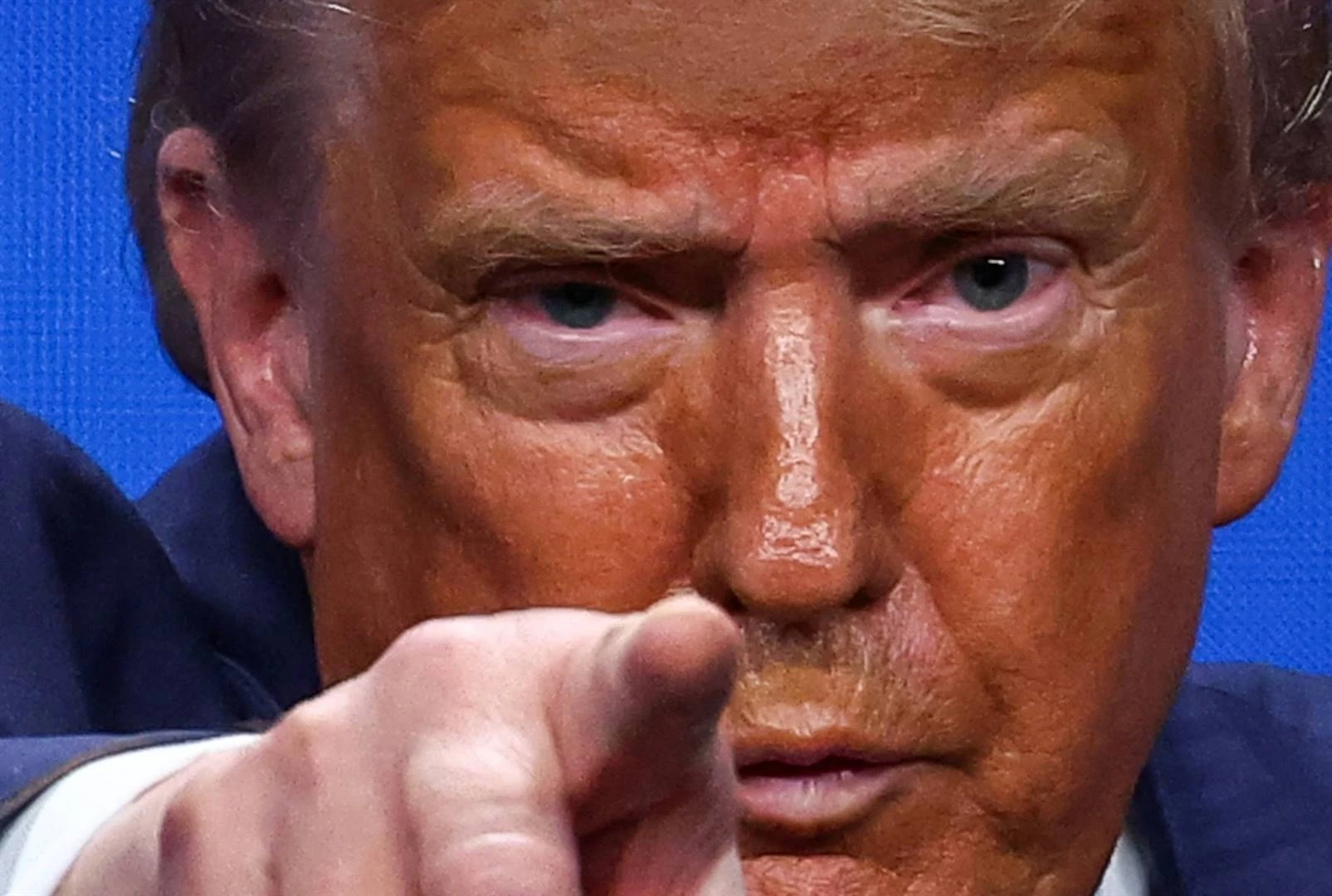 Israel-Iran: Wie’s jul pappa? Trump, reken Navo-baas