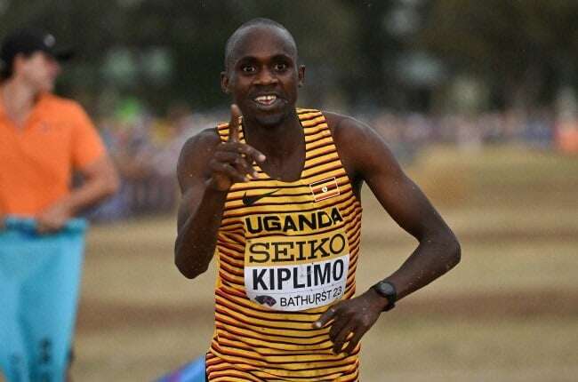 Ugandan Kiplimo smashes world half-marathon record