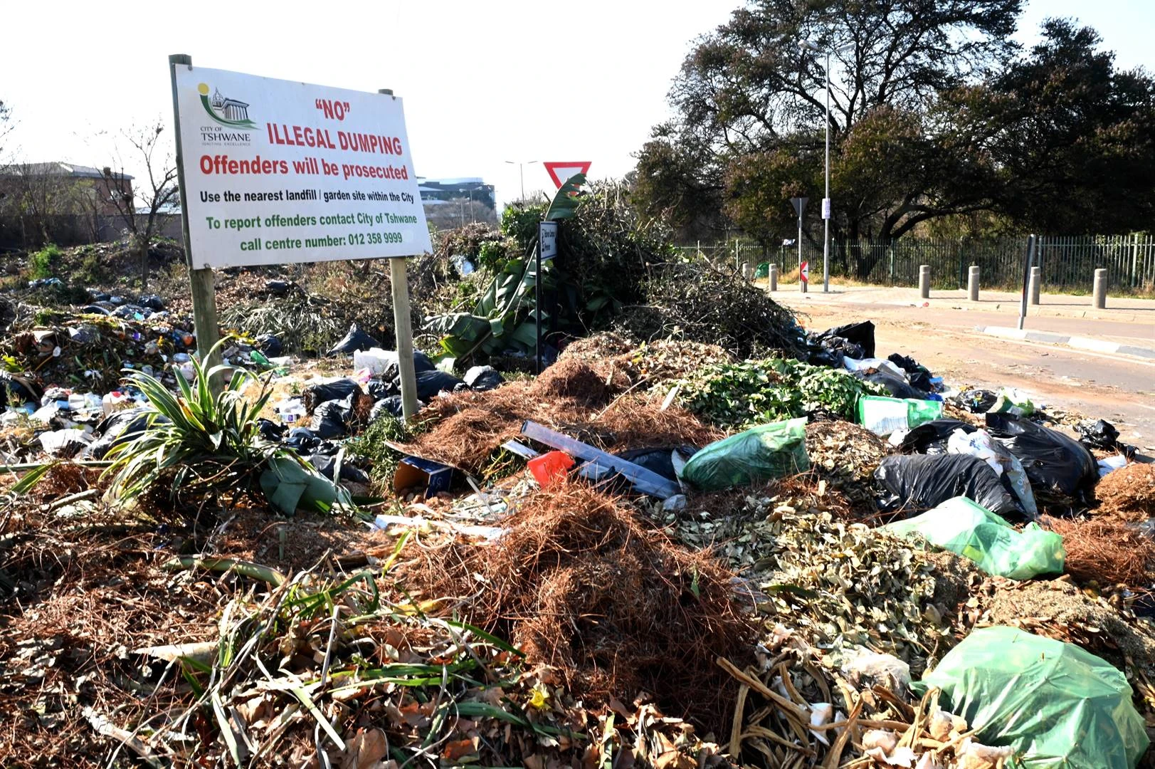 Tshwane-metro kry bloedneus in hof oor nuwe skoonmaakheffing