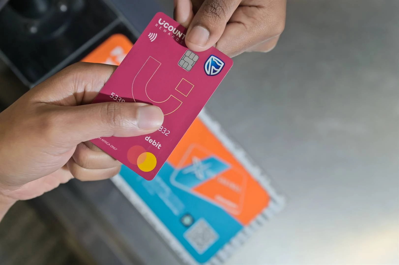 Shoprite, Standard Bank vuur nog ’n salvo in stryd met lojaliteitsprogramme