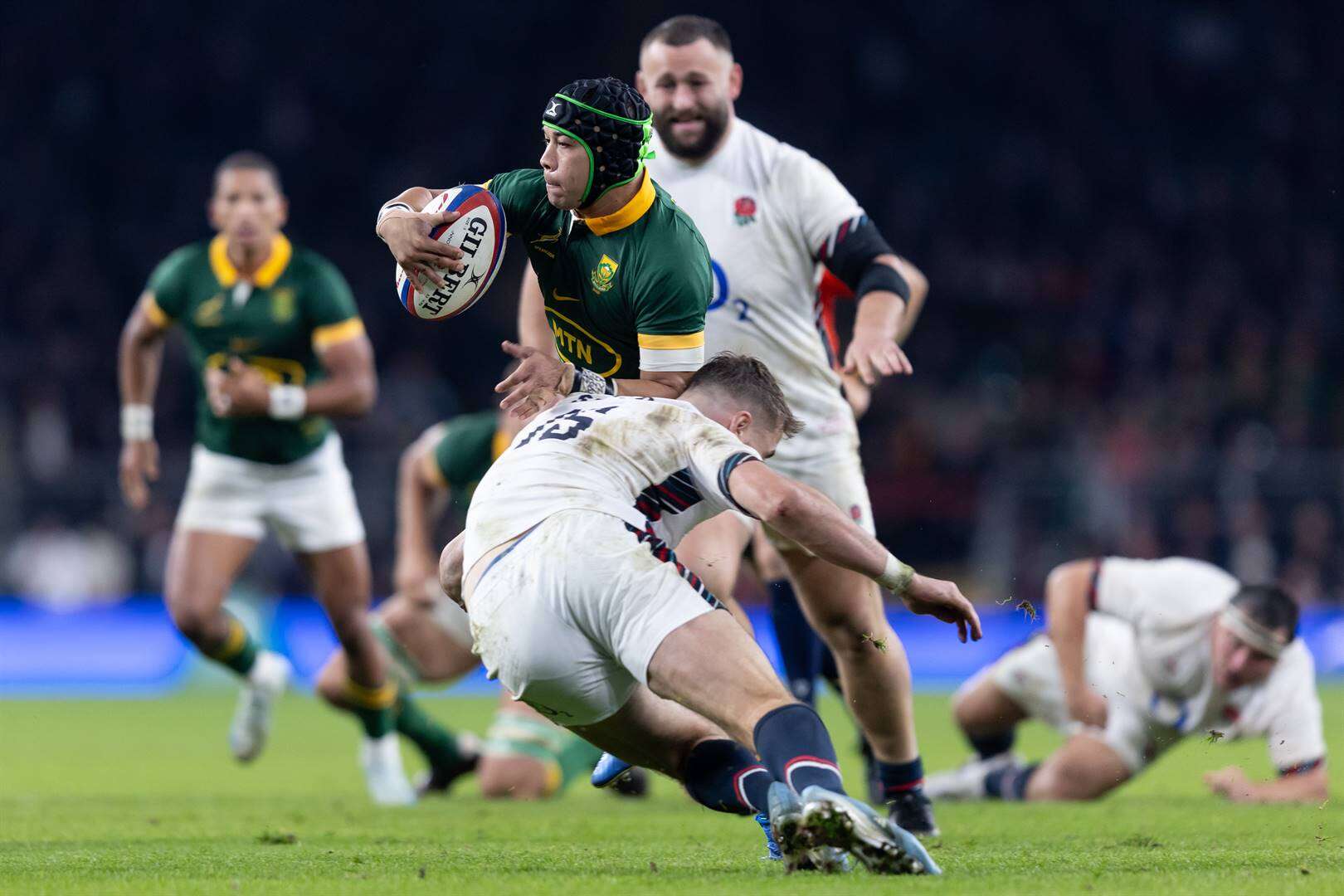 Bokke baas teen Engeland