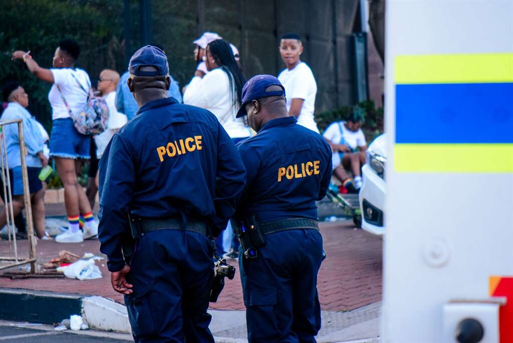 'There was blood everywhere': Man dies as vigilantes cut off alleged thieves' fingers in Cape Town