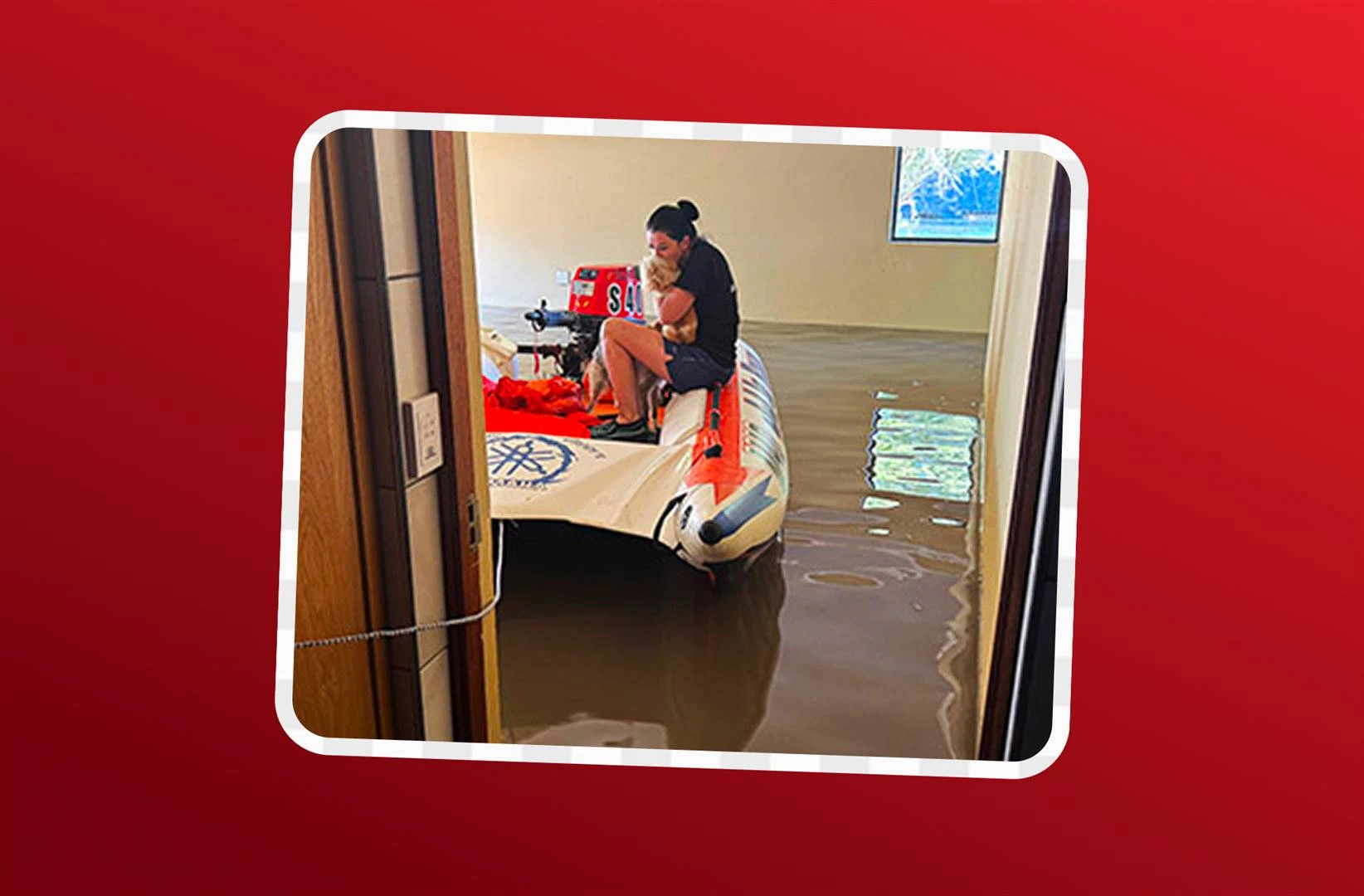 Boer maak ’n plan . . . en ry met ’n rubberboot deur die huis