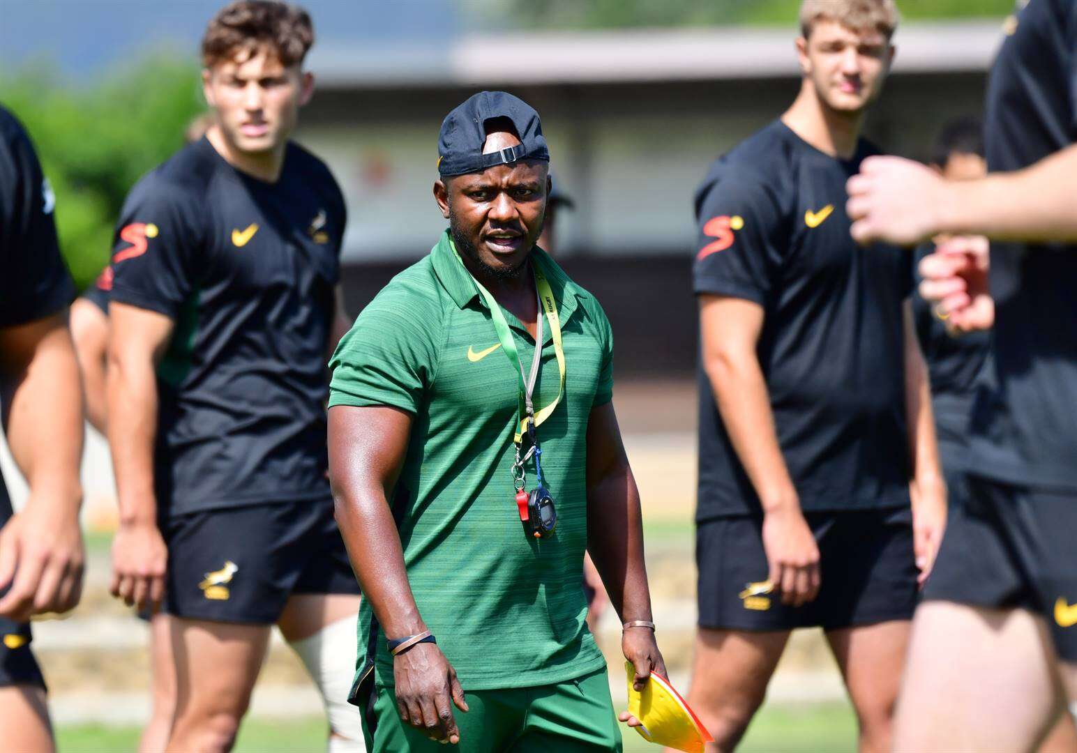 Mthethwa wil Junior Bokke weer byt op die aanval gee