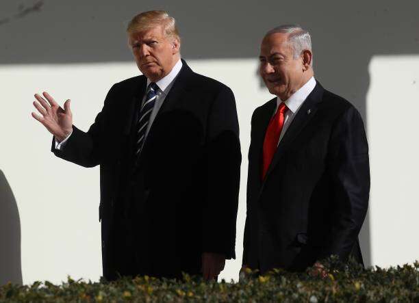 Netanyahu prys Trump se plan om Palestyne uit Gasastrook te verskuif