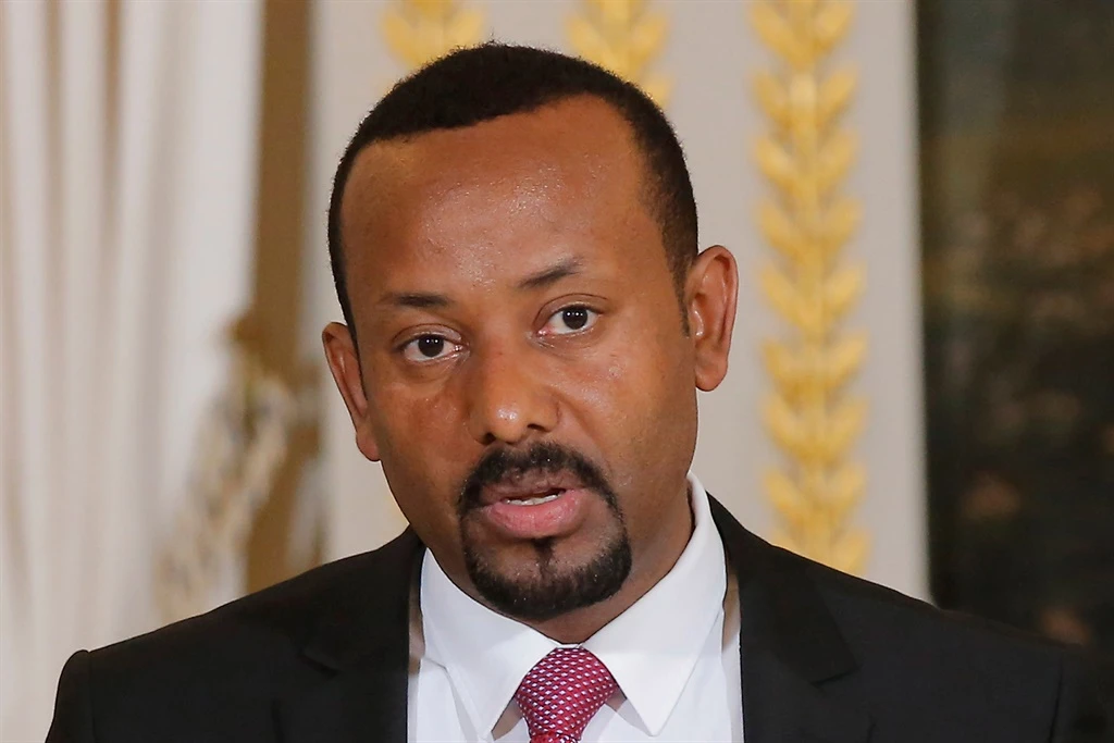 Ethiopian PM sacks top officials as Tigray conflict escalates