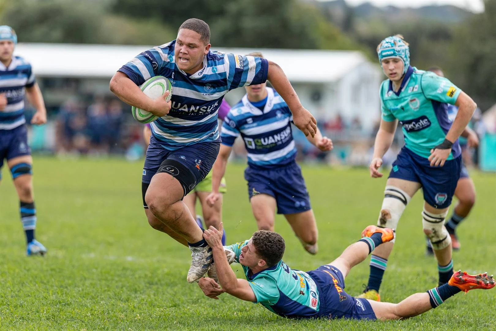 Boishaai en Gimmies bly wen, Drostdy baklei terug in Worcester-derby
