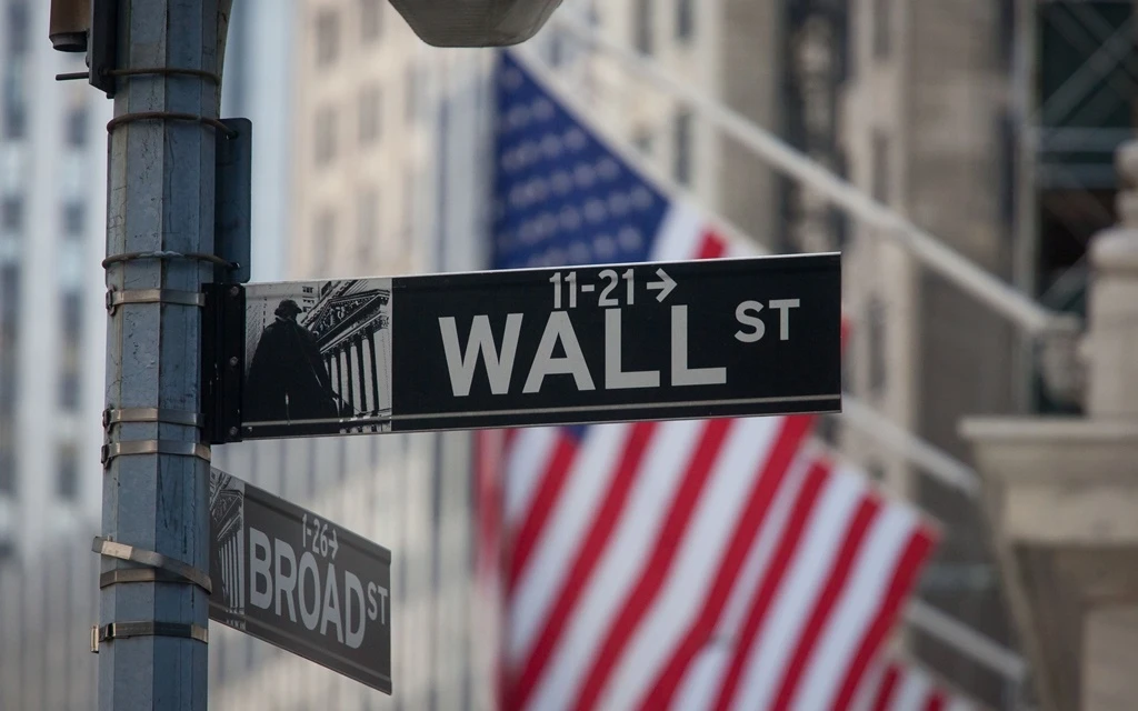 US stocks open election week higher
