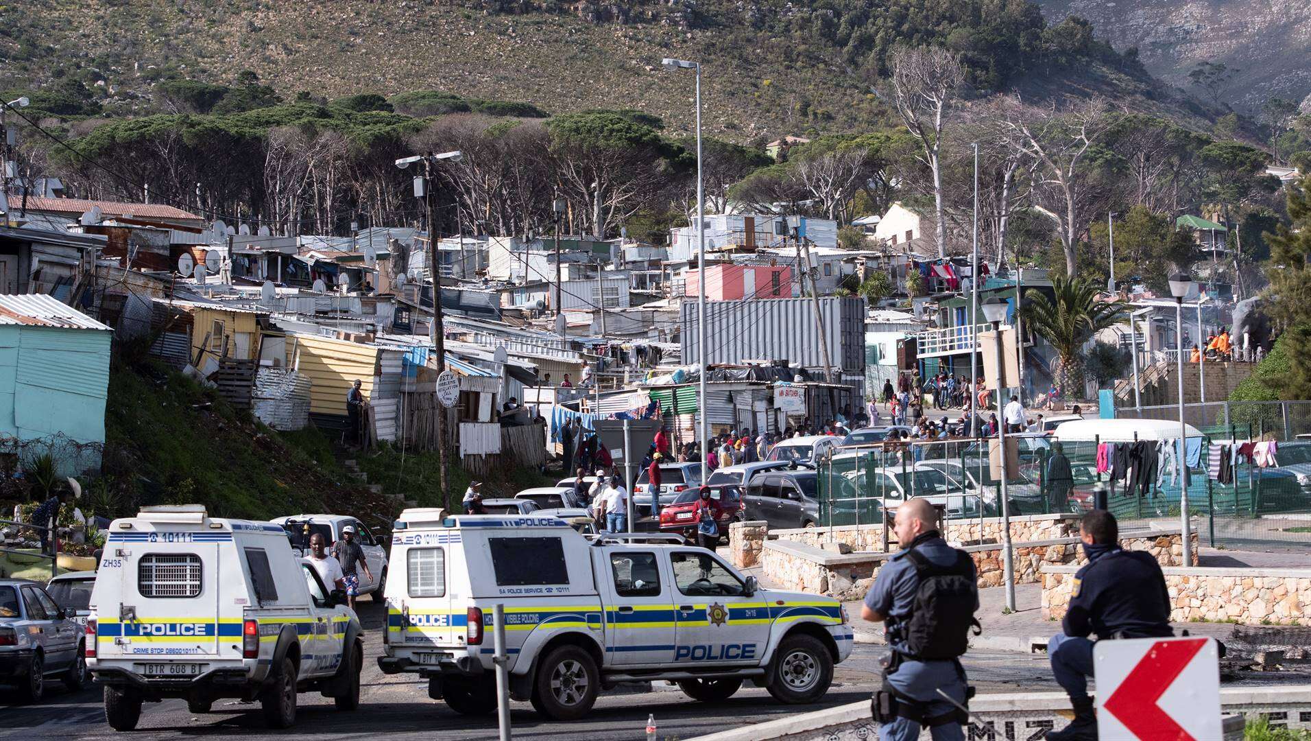 Skote klap in Houtbaai: 3 buitelanders sterf, 6 gewond