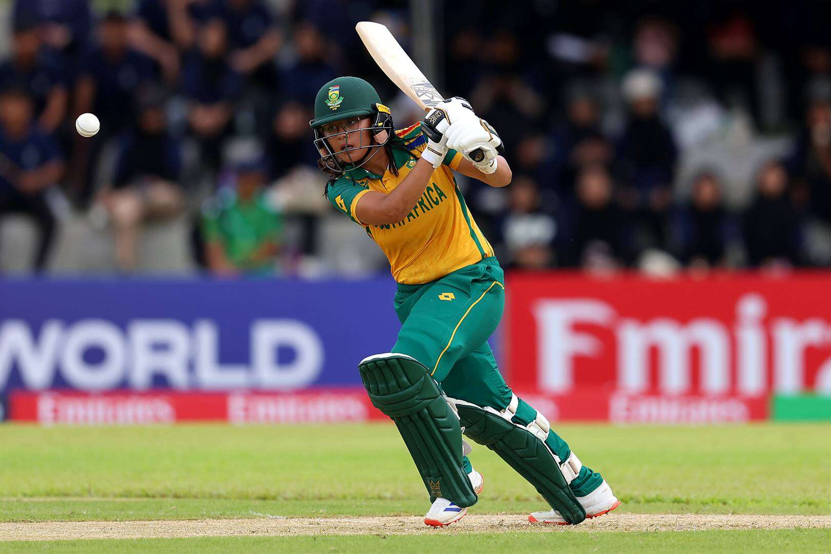 SA o. 19-vroue begin met sege in T20-WB