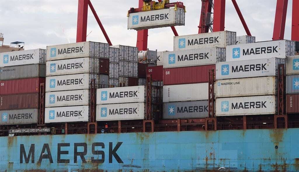 Maersk, Hapag-Lloyd plan to sail south of Africa into 2025