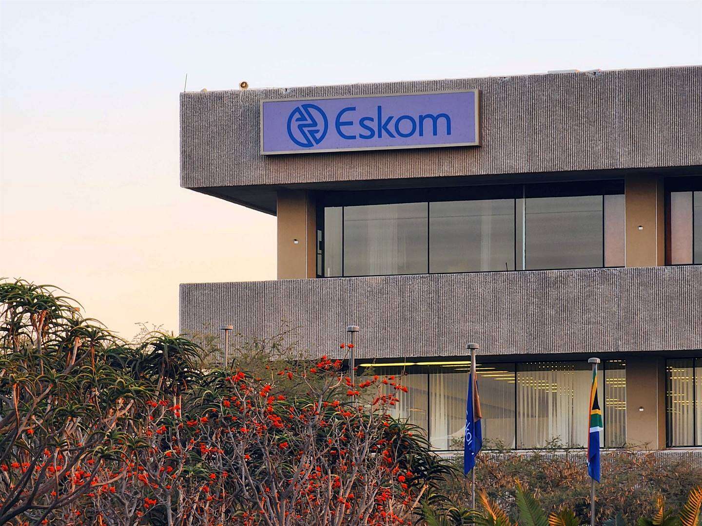 Skuld: Eskom wil munisipaliteite dwing om ‘soos koopkrag’ vooraf te betaal