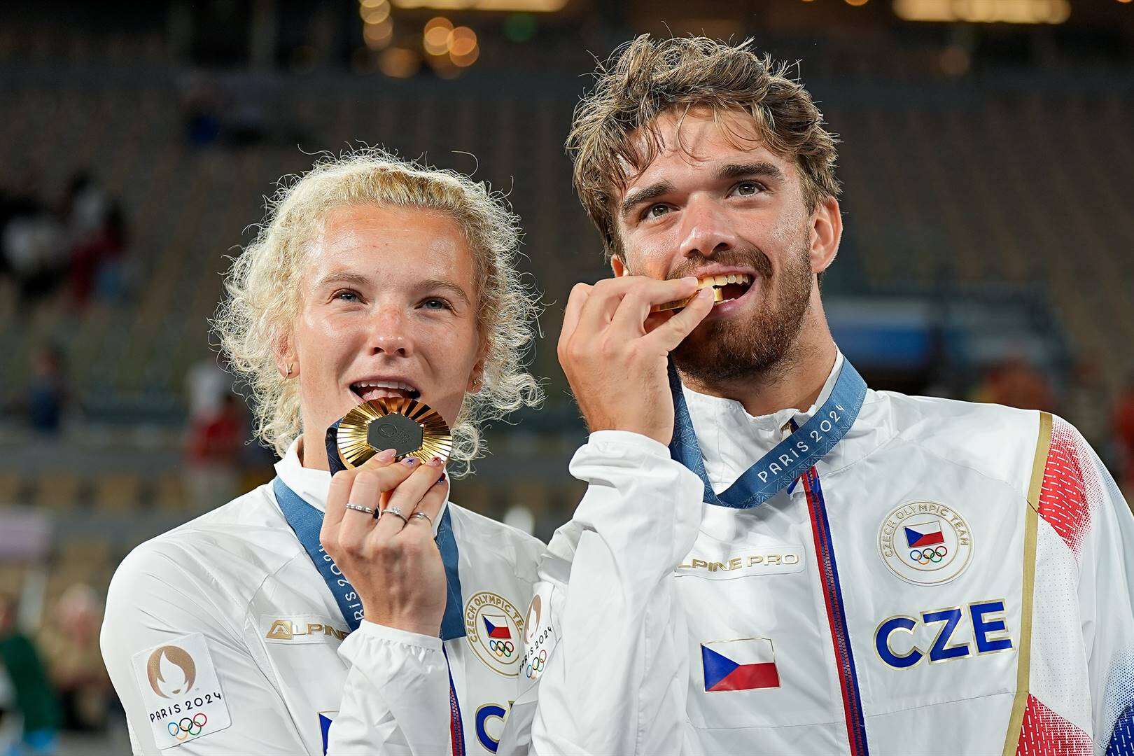 Tsjeggiese paartjie wen tennis-goud