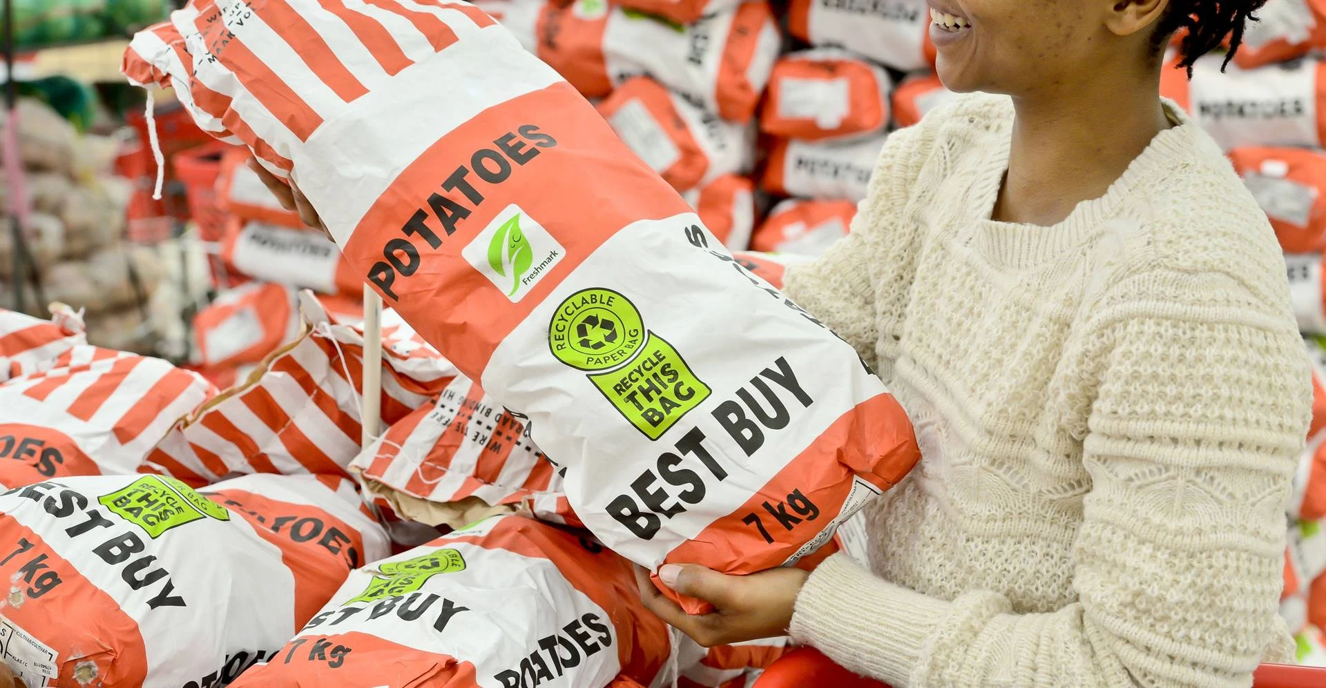 Shoprite se aartappelsakke kan nou herwin word