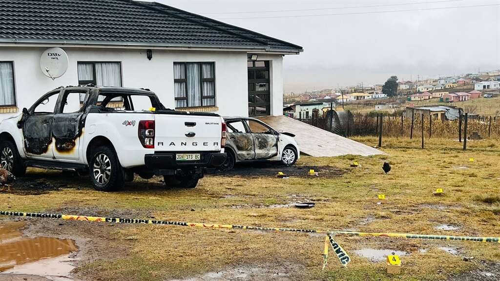 Eastern Cape municipal manager gets bodyguards after his home was shot at and cars set alight